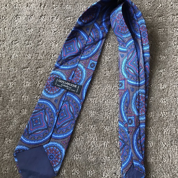 Guy laroche- couture all silk tie blue NWOT - Picture 3 of 4